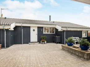 6 person holiday home in Ebeltoft, Ebeltoft